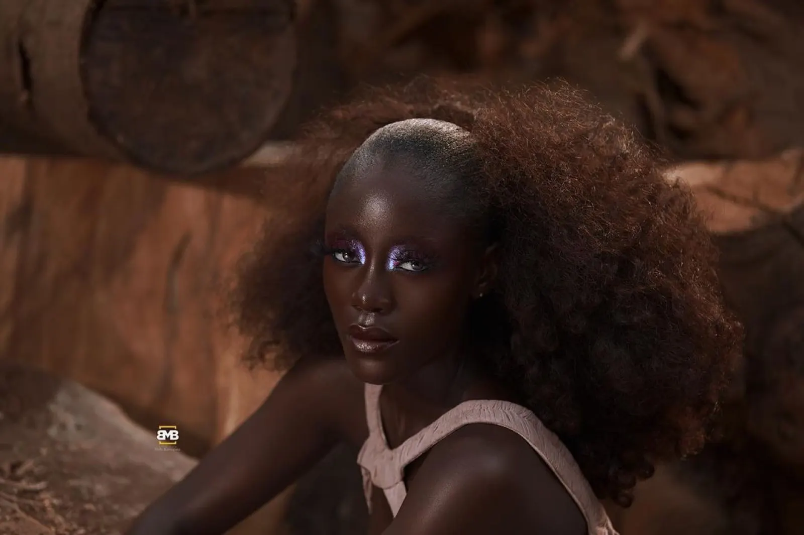 Bùsáyọ̀ — Editorial — BMB II